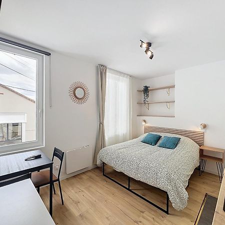 Studios - 1 Min Gare Chatellerault - Entree Autonome - Ngoại thất bức ảnh