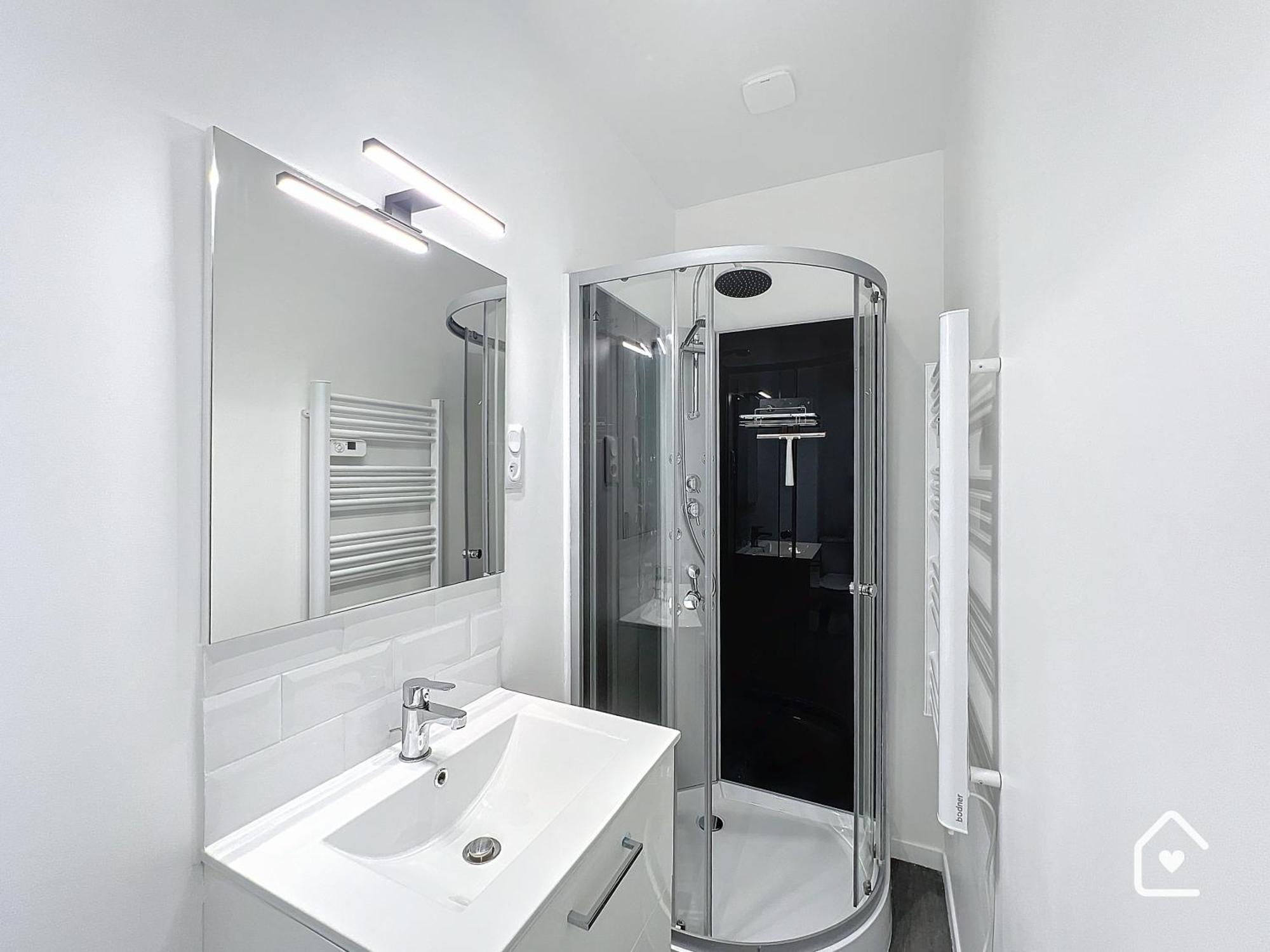 Studios - 1 Min Gare Chatellerault - Entree Autonome - Ngoại thất bức ảnh