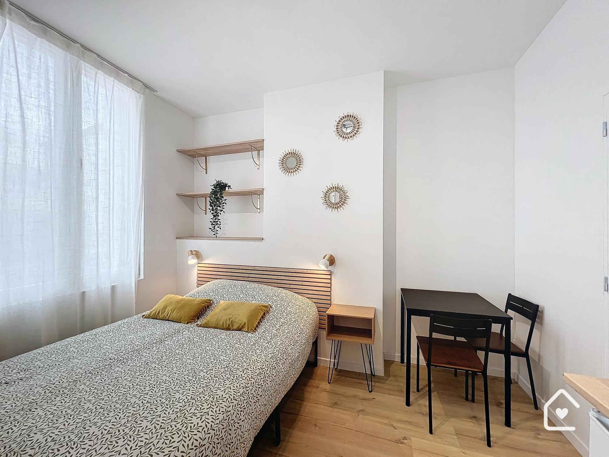 Studios - 1 Min Gare Chatellerault - Entree Autonome - Ngoại thất bức ảnh