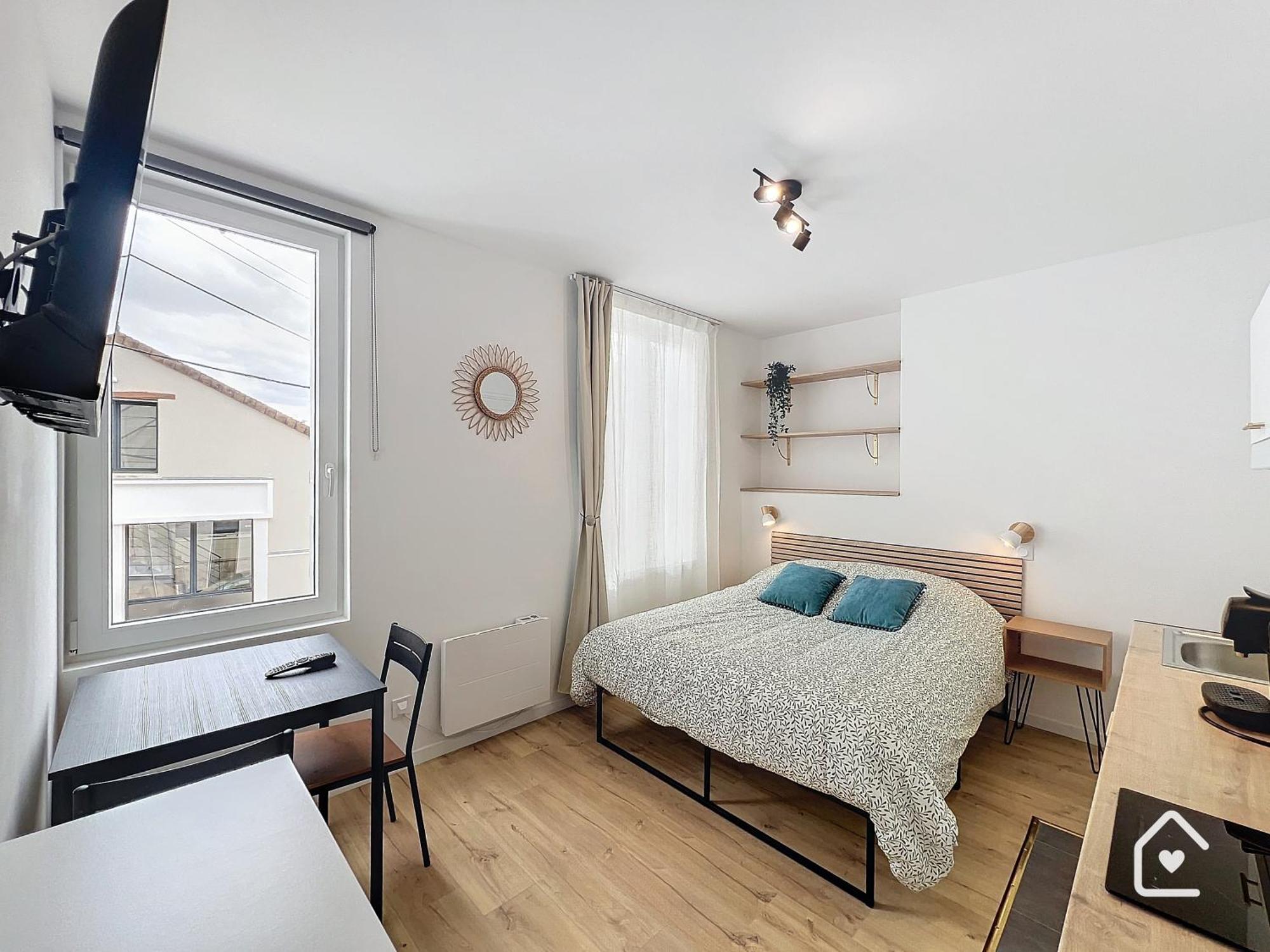 Studios - 1 Min Gare Chatellerault - Entree Autonome - Ngoại thất bức ảnh