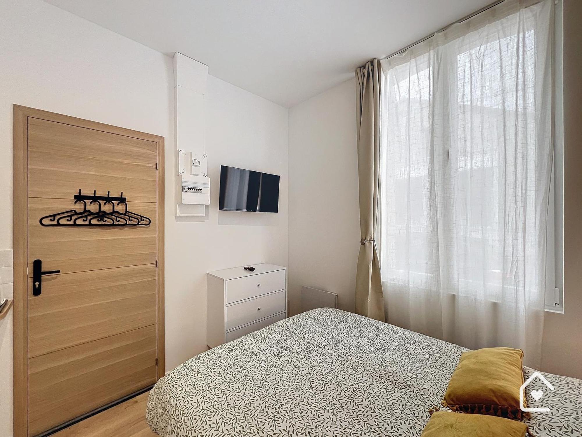 Studios - 1 Min Gare Chatellerault - Entree Autonome - Ngoại thất bức ảnh