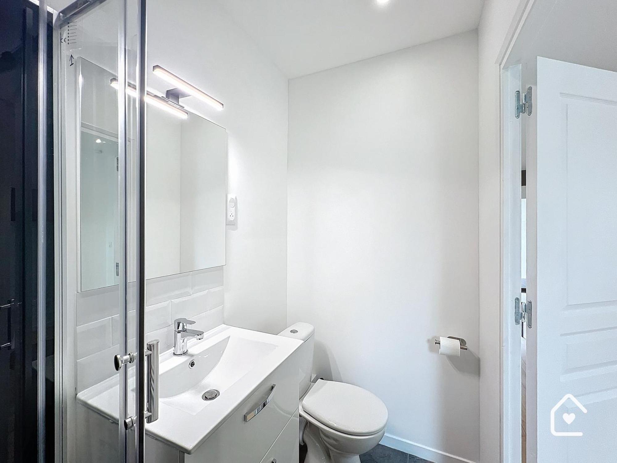 Studios - 1 Min Gare Chatellerault - Entree Autonome - Ngoại thất bức ảnh